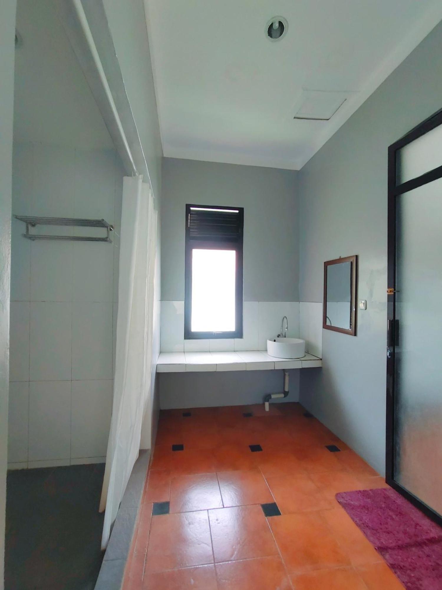 Degung Hillside Hotel Bogor Bagian luar foto